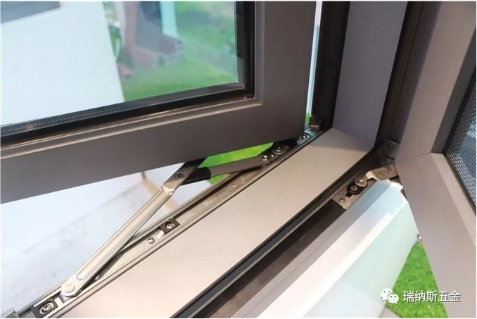 門窗五金開窗模式